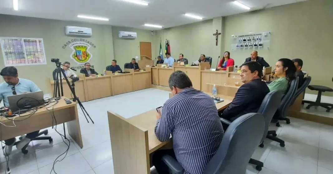 Lei de Diretrizes Orçamentária 2023 é apresentada em Audiência Pública na Câmara Municipal de Conde