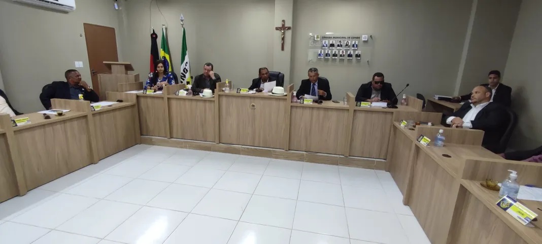 Projeto de Emenda à Lei Orgânica é apresentado em Segundo Turno durante Sessão Ordinária na Câmara Municipal de Conde