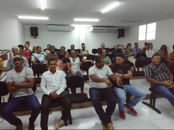 Moradores da Comunidade de Capim Açu participam de Sessão na Câmara Municipal de Conde para discutir problemas