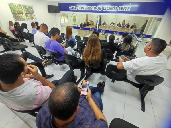 Vereadores de Conde votam a favor de Projeto que autoriza município a firmar convênio de cooperação com o Hospital Napoleão Laureano