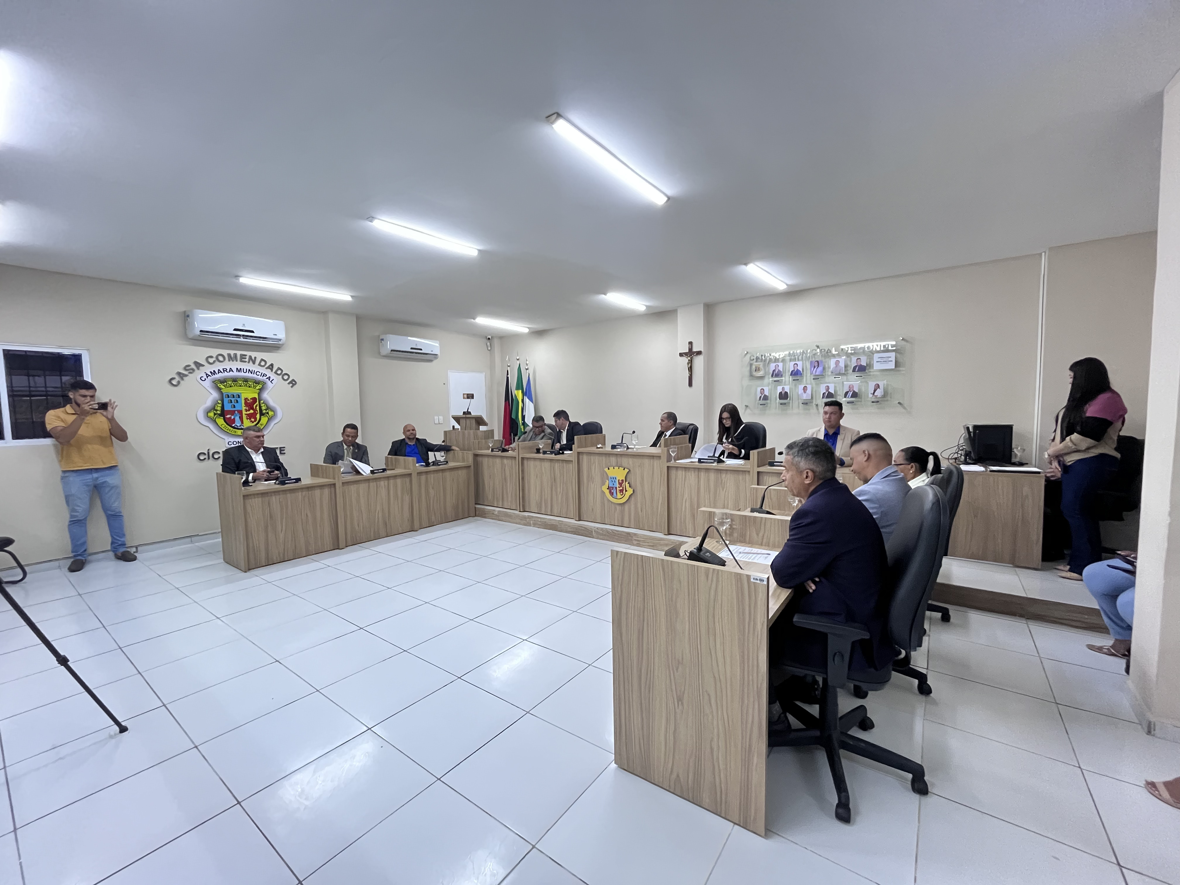 Vereadores derrubam vetos do Executivo a projetos de Lei do Poder Legislativo