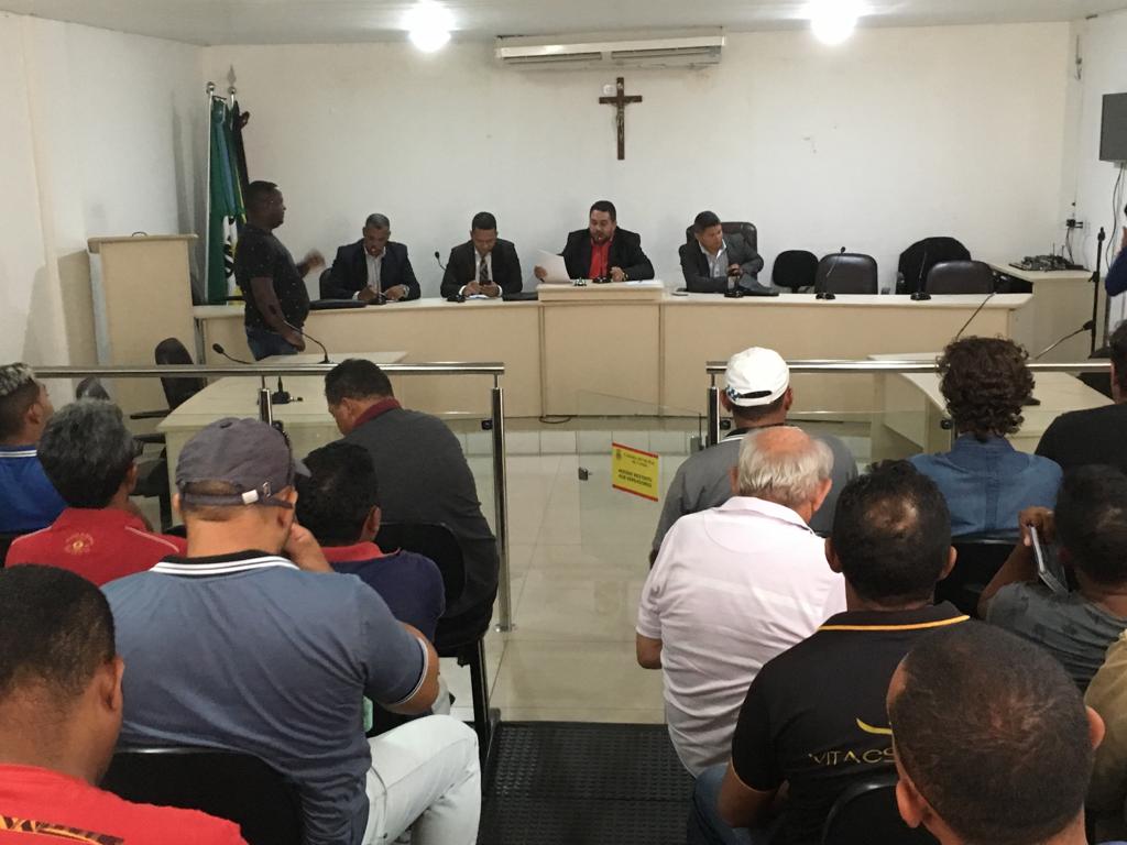 Câmara municipal realizou audiência pública com a categoria dos transportes alternativos e táxis