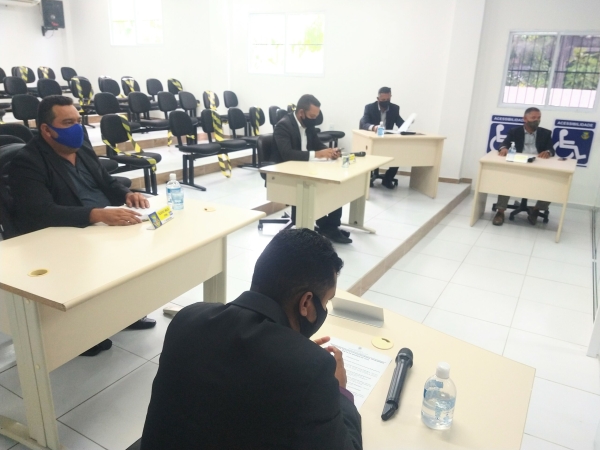 Em Sessão Extraordinária, vereadores da cidade de Conde aprovam quatro projetos de lei